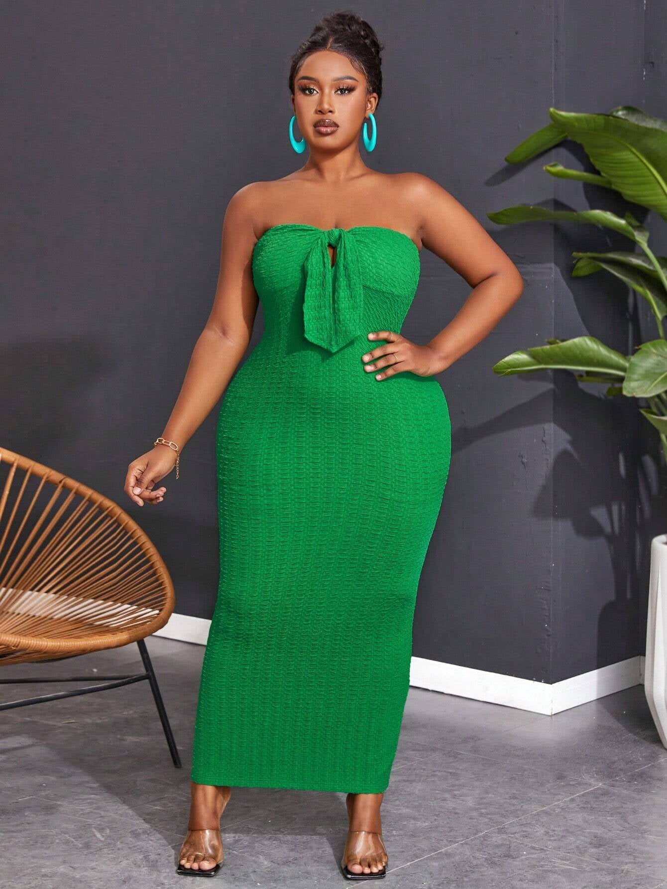 Slaydiva Women plus Size Solid Color Strapless Knotted Bodycon Dress